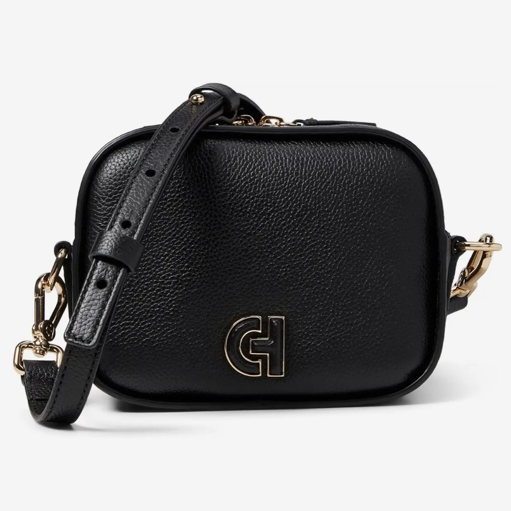 NWT COLE HAAN Essential Crossbody Leather Camera Bag